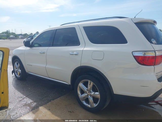 45948030 :رقم المزاد ، 1D4RE5GG7BC667807 vin ، 2011 Dodge Durango Citadel مزاد بيع