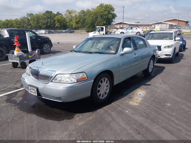 Aukcja sprzedaży 2007 Lincoln Town Car, vin: 1LNHM82V07Y624340, numer aukcji: 45948034