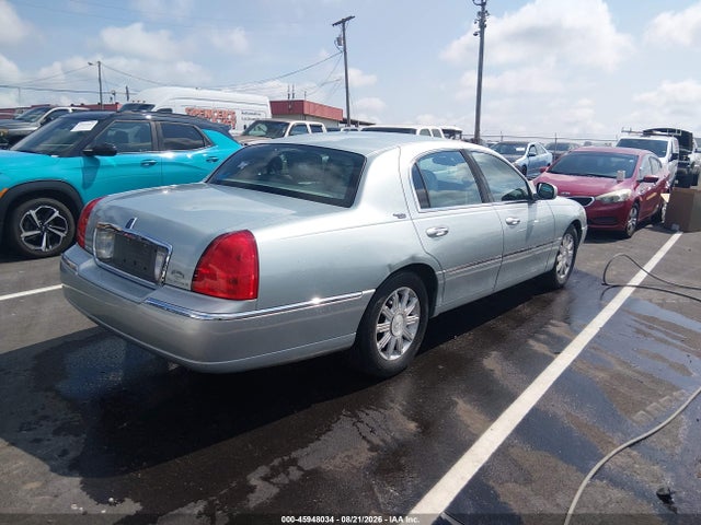 Aukcja sprzedaży 2007 Lincoln Town Car, vin: 1LNHM82V07Y624340, numer aukcji: 45948034