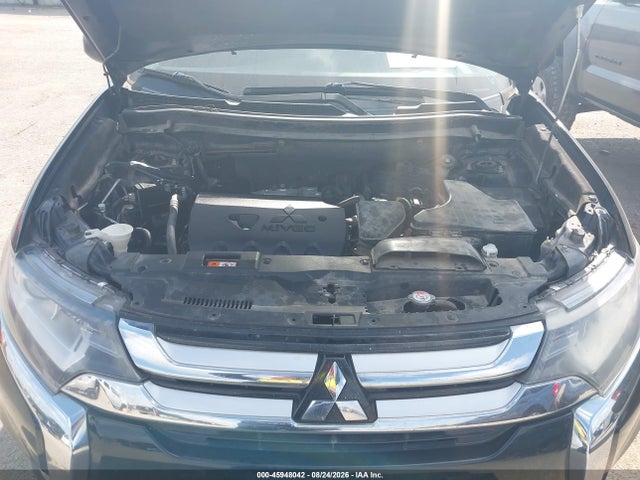 45948042 :رقم المزاد ، JA4AD2A33HZ054780 vin ، 2017 Mitsubishi Outlander Es مزاد بيع