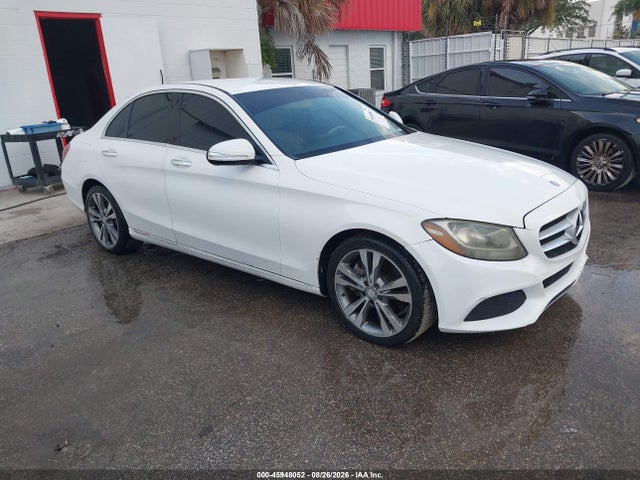Продаж на аукціоні авто 2015 Mercedes-benz C 300, vin: 55SWF4JB4FU076605, номер лоту: 45948052