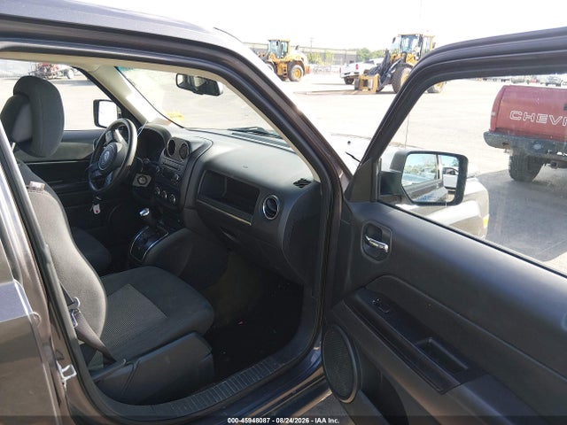 Продажа на аукционе авто 2016 Jeep Patriot Sport, vin: 1C4NJRBB7GD690211, номер лота: 45948087