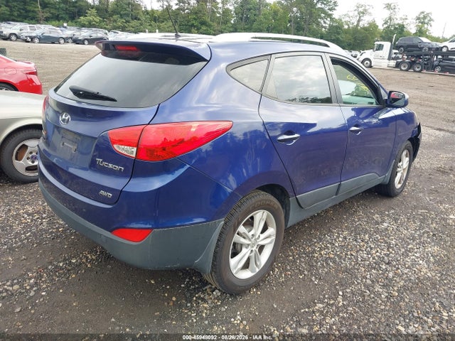 Продажа на аукционе авто 2013 Hyundai Tucson Gls, vin: KM8JUCAC7DU558327, номер лота: 45948092