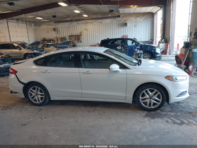 45948116 :رقم المزاد ، 1FA6P0HD1G5125377 vin ، 2016 Ford Fusion Se مزاد بيع