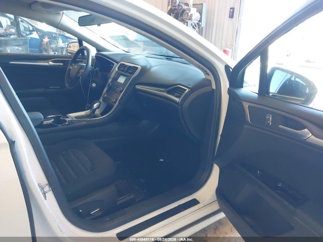 45948116 :رقم المزاد ، 1FA6P0HD1G5125377 vin ، 2016 Ford Fusion Se مزاد بيع