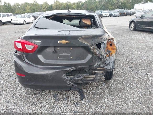 45948127 :رقم المزاد ، 1G1BE5SM8H7142793 vin ، 2017 Chevrolet Cruze Lt Auto مزاد بيع