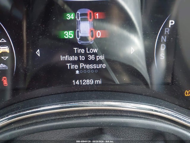 2015 Jeep Grand Cherokee Overland მანქანა იყიდება აუქციონზე, vin: 1C4RJFCG8FC665221, აუქციონის ნომერი: 45948129