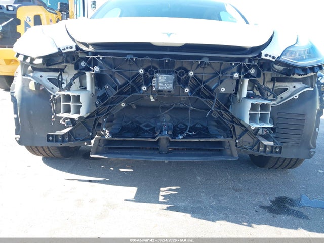 Продажа на аукционе авто 2020 Tesla Model Y Long Range Dual Motor All-wheel Drive, vin: 5YJYGDEE1LF032990, номер лота: 45948142