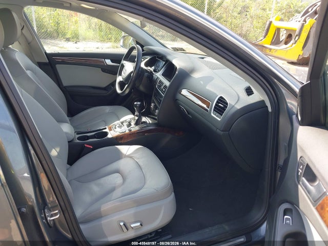 Продажа на аукционе авто 2014 Audi A4 2.0t Premium, vin: WAUHFAFL7EN017202, номер лота: 45948197
