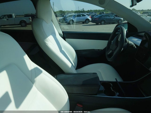 Auction sale of the 2020 Tesla Model Y Long Range Dual Motor All-wheel Drive, vin: 5YJYGDEE9LF024376, lot number: 45948199