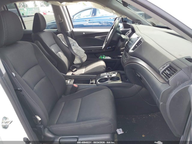 Продажа на аукционе авто 2020 Honda Ridgeline Awd Sport, vin: 5FPYK3F17LB019785, номер лота: 45948231