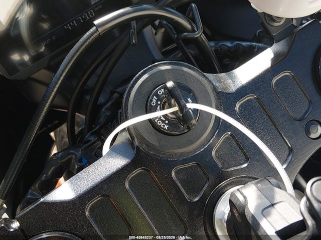 Yamaha Yzfr7 2023 JYARM38E4PA005103 Image 11