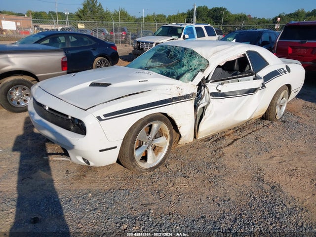 Продаж на аукціоні авто 2015 Dodge Challenger R/t Plus, vin: 2C3CDZBT4FH873580, номер лоту: 45948264