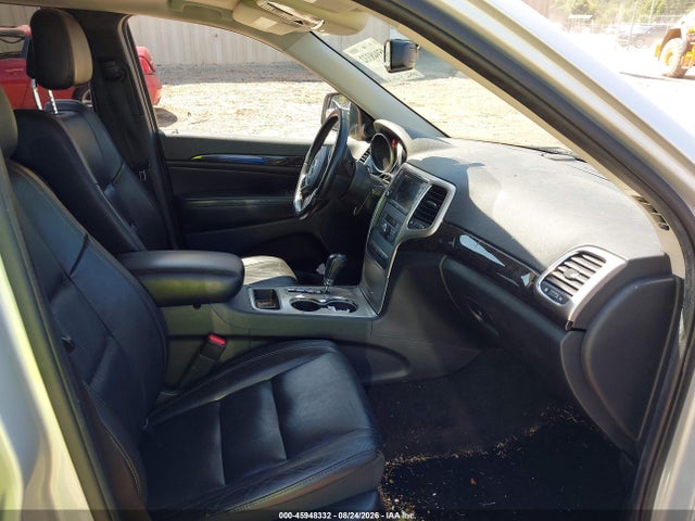 Продаж на аукціоні авто 2011 Jeep Grand Cherokee Laredo, vin: 1J4RR4GG6BC737139, номер лоту: 45948332