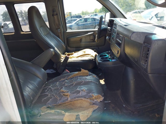 45948356 :رقم المزاد ، 1GAZGZFG3B1150413 vin ، 2011 Chevrolet Express 3500 Ls مزاد بيع