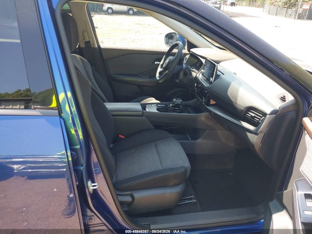 45948357 :رقم المزاد ، 5N1AT3BA1MC757685 vin ، 2021 Nissan Rogue Sv Fwd مزاد بيع