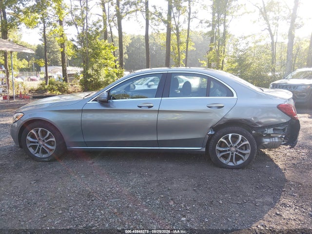 45948378 :رقم المزاد ، 55SWF4KB5GU126816 vin ، 2016 Mercedes-benz C 300 4matic مزاد بيع