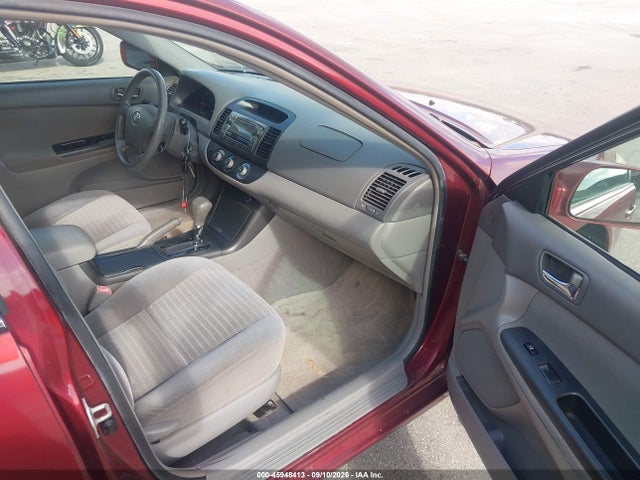 2006 Toyota Camry Le/xle/se მანქანა იყიდება აუქციონზე, vin: 4T1BE32K26U160937, აუქციონის ნომერი: 45948413
