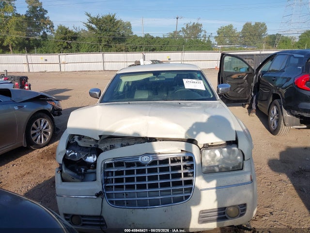 Продажа на аукционе авто 2010 Chrysler 300 Touring/signature Series/executive Series, vin: 2C3CA5CV8AH235827, номер лота: 45948421
