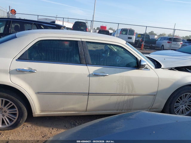 Продажа на аукционе авто 2010 Chrysler 300 Touring/signature Series/executive Series, vin: 2C3CA5CV8AH235827, номер лота: 45948421