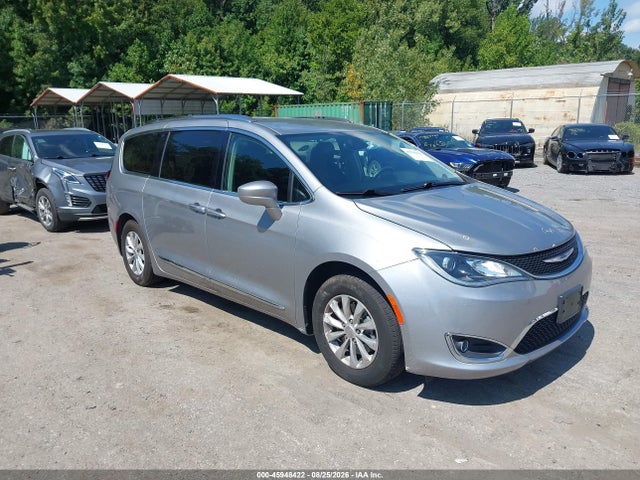 Aukcja sprzedaży 2020 Chrysler Pacifica Touring L, vin: 2C4RC1BGXLR101698, numer aukcji: 45948422