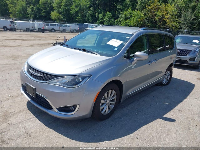 45948422 :رقم المزاد ، 2C4RC1BGXLR101698 vin ، 2020 Chrysler Pacifica Touring L مزاد بيع