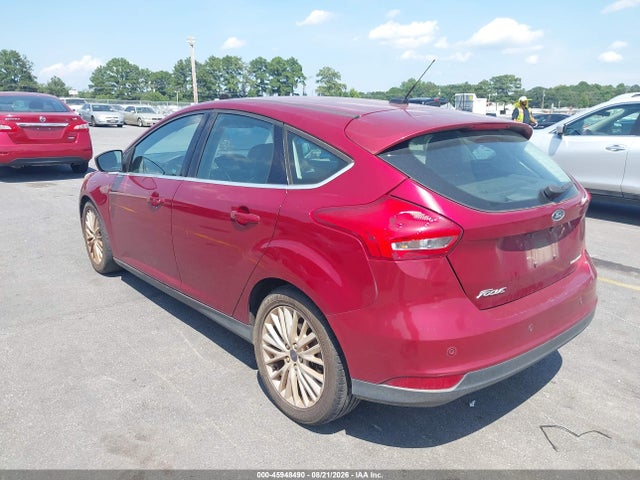 45948490 :رقم المزاد ، 1FADP3N2XHL267073 vin ، 2017 Ford Focus Titanium مزاد بيع