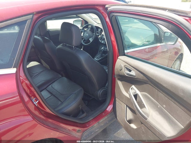 45948490 :رقم المزاد ، 1FADP3N2XHL267073 vin ، 2017 Ford Focus Titanium مزاد بيع