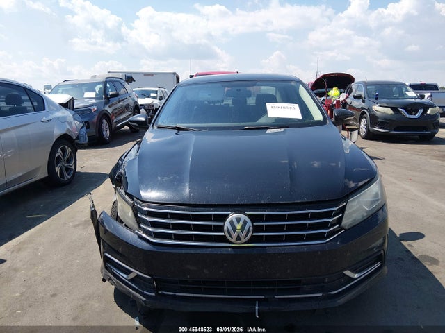 Продажа на аукционе авто 2017 Volkswagen Passat 1.8t S, vin: 1VWAT7A36HC077332, номер лота: 45948523