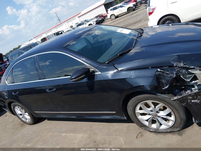 Продажа на аукционе авто 2017 Volkswagen Passat 1.8t S, vin: 1VWAT7A36HC077332, номер лота: 45948523