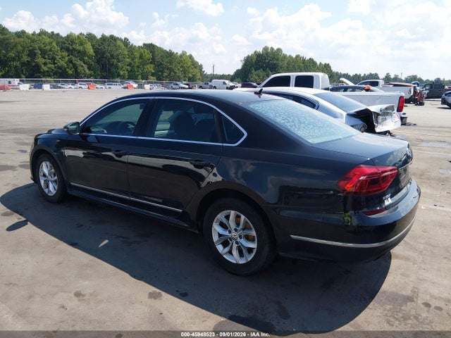 Продажа на аукционе авто 2017 Volkswagen Passat 1.8t S, vin: 1VWAT7A36HC077332, номер лота: 45948523