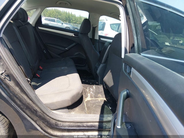 Продажа на аукционе авто 2017 Volkswagen Passat 1.8t S, vin: 1VWAT7A36HC077332, номер лота: 45948523