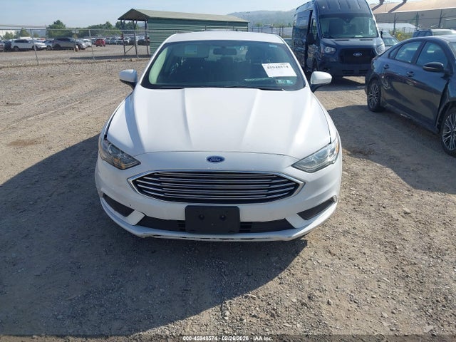 45948574 :رقم المزاد ، 3FA6P0LUXHR400217 vin ، 2017 Ford Fusion Hybrid Se مزاد بيع