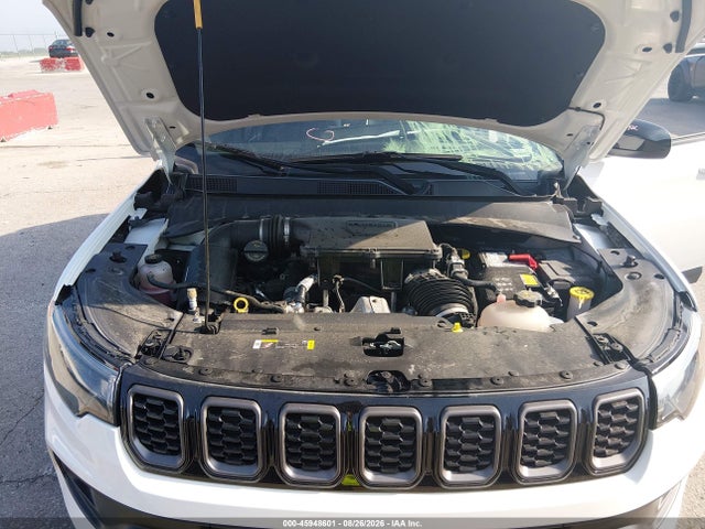 2025 Jeep Compass Latitude 4x4 მანქანა იყიდება აუქციონზე, vin: 3C4NJDBN4ST538242, აუქციონის ნომერი: 45948601