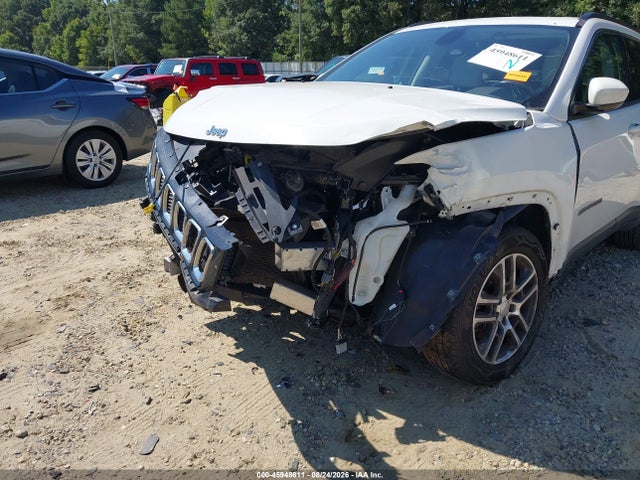 45948611 :رقم المزاد ، 3C4NJCBB0JT487580 vin ، 2018 Jeep Compass Sun And Wheel Fwd مزاد بيع