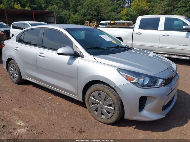 2020 Kia Rio Lx მანქანა იყიდება აუქციონზე, vin: 3KPA24ADXLE338962, აუქციონის ნომერი: 45948613