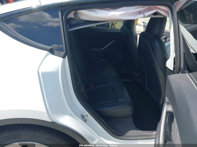 45948614 :رقم المزاد ، 5YJYGDEEXMF190357 vin ، 2021 Tesla Model Y Long Range Dual Motor All-wheel Drive مزاد بيع