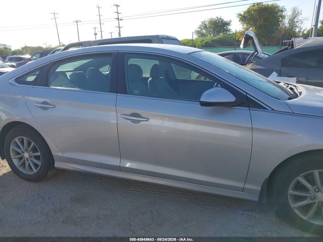 Hyundai SONATA SE 2018 5NPE24AF1JH680456 Image 14