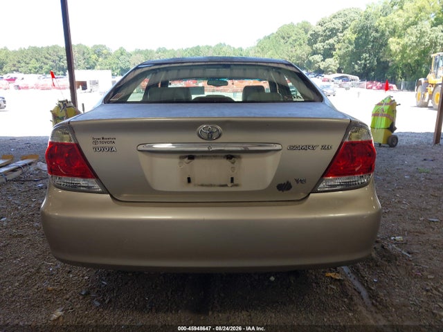 2005 Toyota Camry Xle V6 მანქანა იყიდება აუქციონზე, vin: JTDBF30K850164937, აუქციონის ნომერი: 45948647