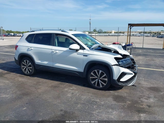 Aukcja sprzedaży 2022 Volkswagen Taos 1.5t Se, vin: 3VVWX7B23NM061815, numer aukcji: 45948671