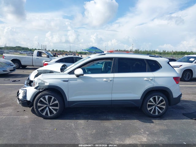 Aukcja sprzedaży 2022 Volkswagen Taos 1.5t Se, vin: 3VVWX7B23NM061815, numer aukcji: 45948671
