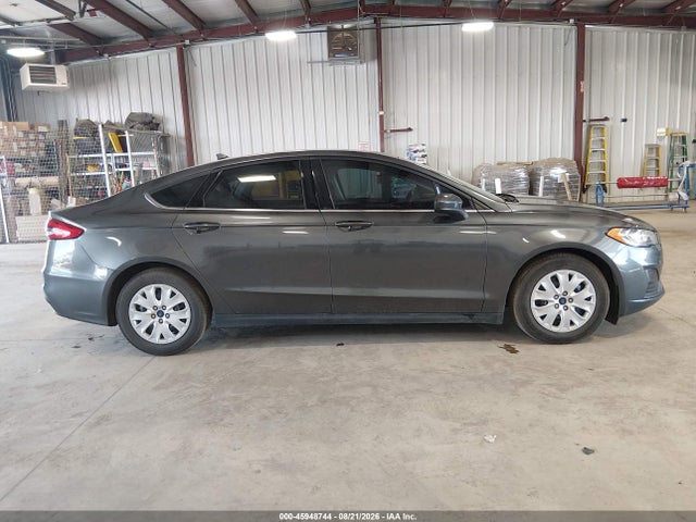 Продажа на аукционе авто 2020 Ford Fusion S, vin: 3FA6P0G79LR263333, номер лота: 45948744