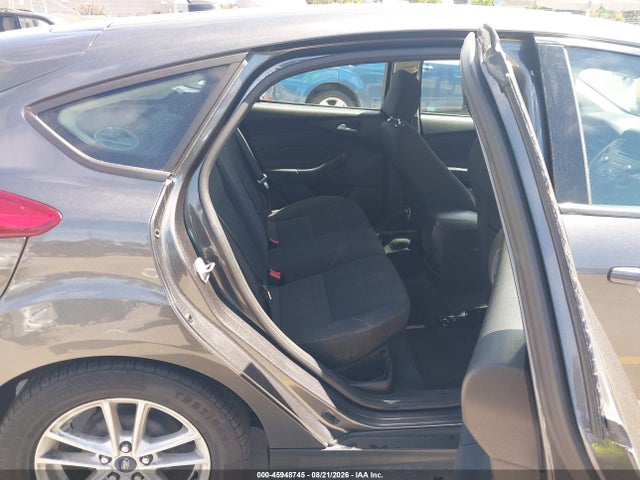 Ford FOCUS SE 2017 1FADP3K25HL206718 Image 8