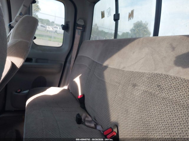 45948763 :رقم المزاد ، 1FTZX1728YNB06047 vin ، 2000 Ford F-150 Work Series/xl/xlt مزاد بيع