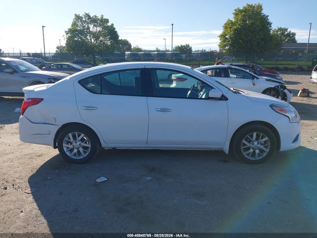 2016 Nissan Versa 1.6 Sv მანქანა იყიდება აუქციონზე, vin: 3N1CN7AP4GL879621, აუქციონის ნომერი: 45948769
