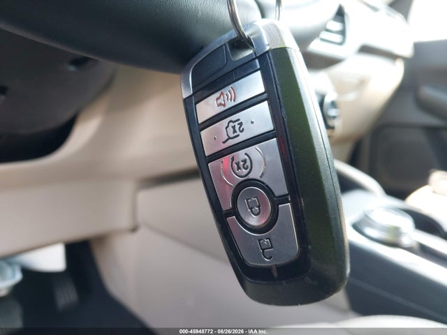 45948772 :رقم المزاد ، 1FMCU0CZXMUB03237 vin ، 2021 Ford Escape Sel Hybrid مزاد بيع