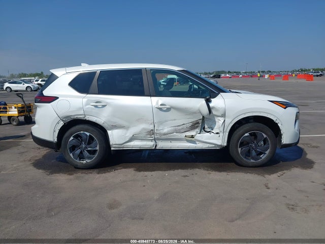 Продажа на аукционе авто 2024 Nissan Rogue Sv Fwd, vin: 5N1BT3BA8RC693561, номер лота: 45948773