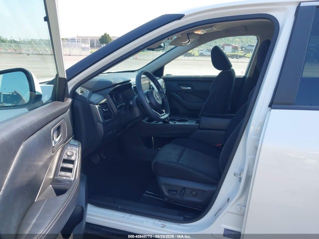 Продажа на аукционе авто 2024 Nissan Rogue Sv Fwd, vin: 5N1BT3BA8RC693561, номер лота: 45948773