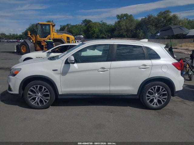 JA4AP3AU4KU003749 Mitsubishi Outlander Sport 2.0 Es
