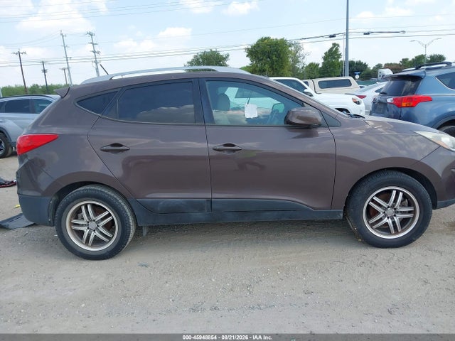 2014 Hyundai Tucson Se მანქანა იყიდება აუქციონზე, vin: KM8JU3AGXEU827716, აუქციონის ნომერი: 45948854
